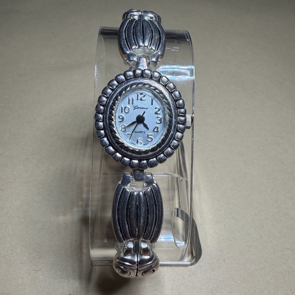 Geneva Accessories - Vintage Geneva Silver Watch